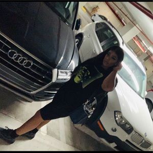 Meet your Posher, Isabella